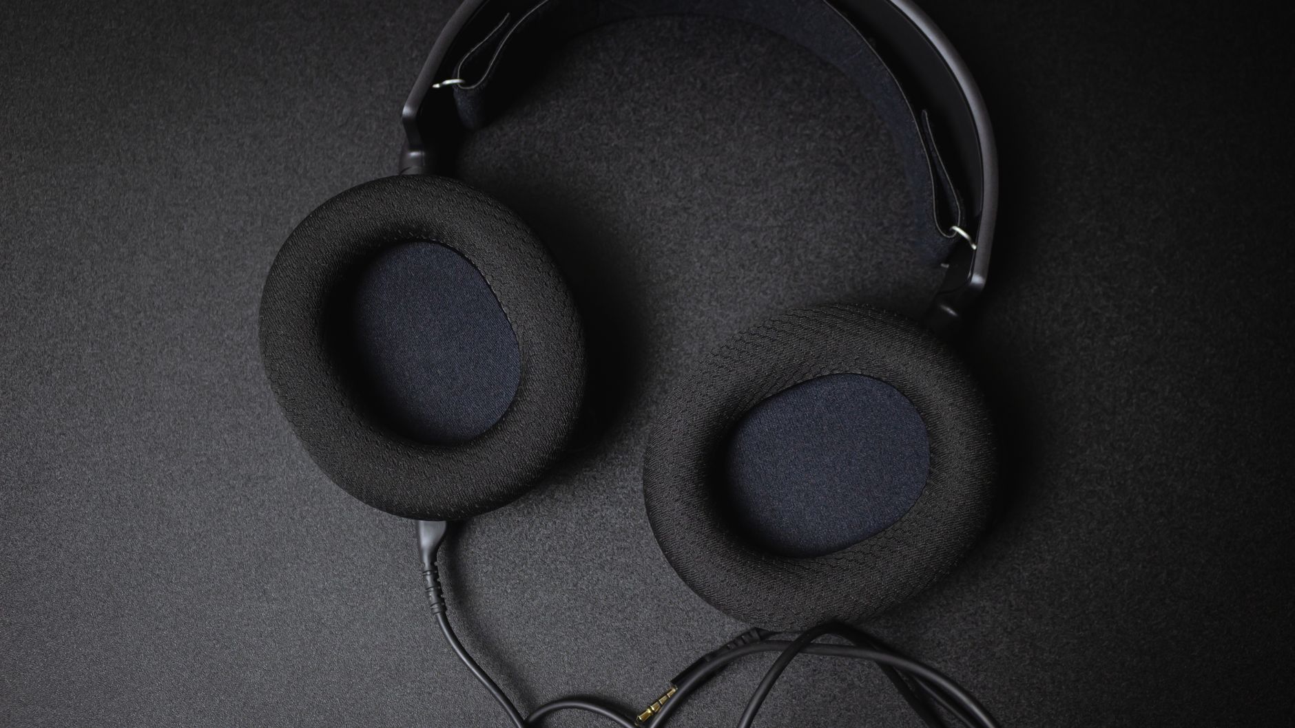 Curated consumer electronics from Valtrox