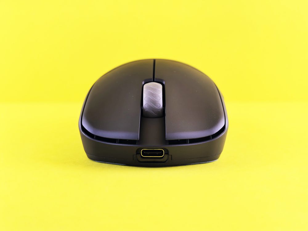 Precision wireless mouse product photo